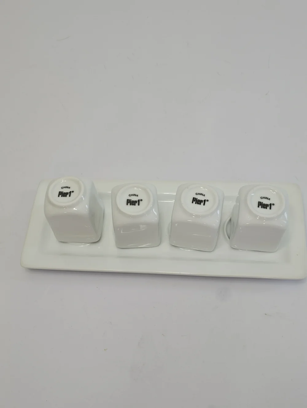 Pier 1 Imports Tasting Party Set Of 4 Tasting Cups And 1 Tray Porcelain White